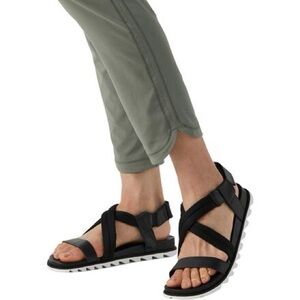 Sorel Roaming Decon Sandal Black - Women's Size 6.5